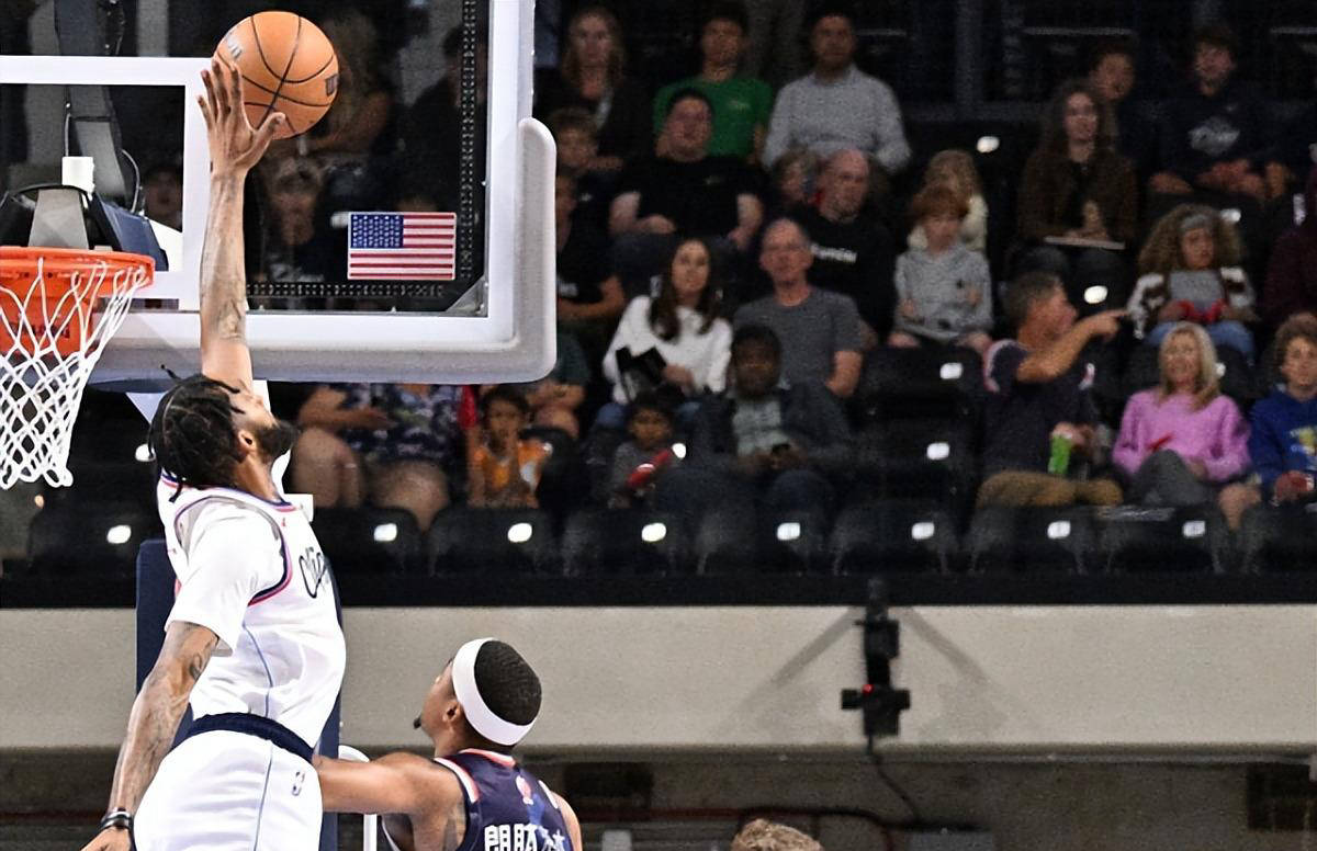 攻端展现出 攻端展现出